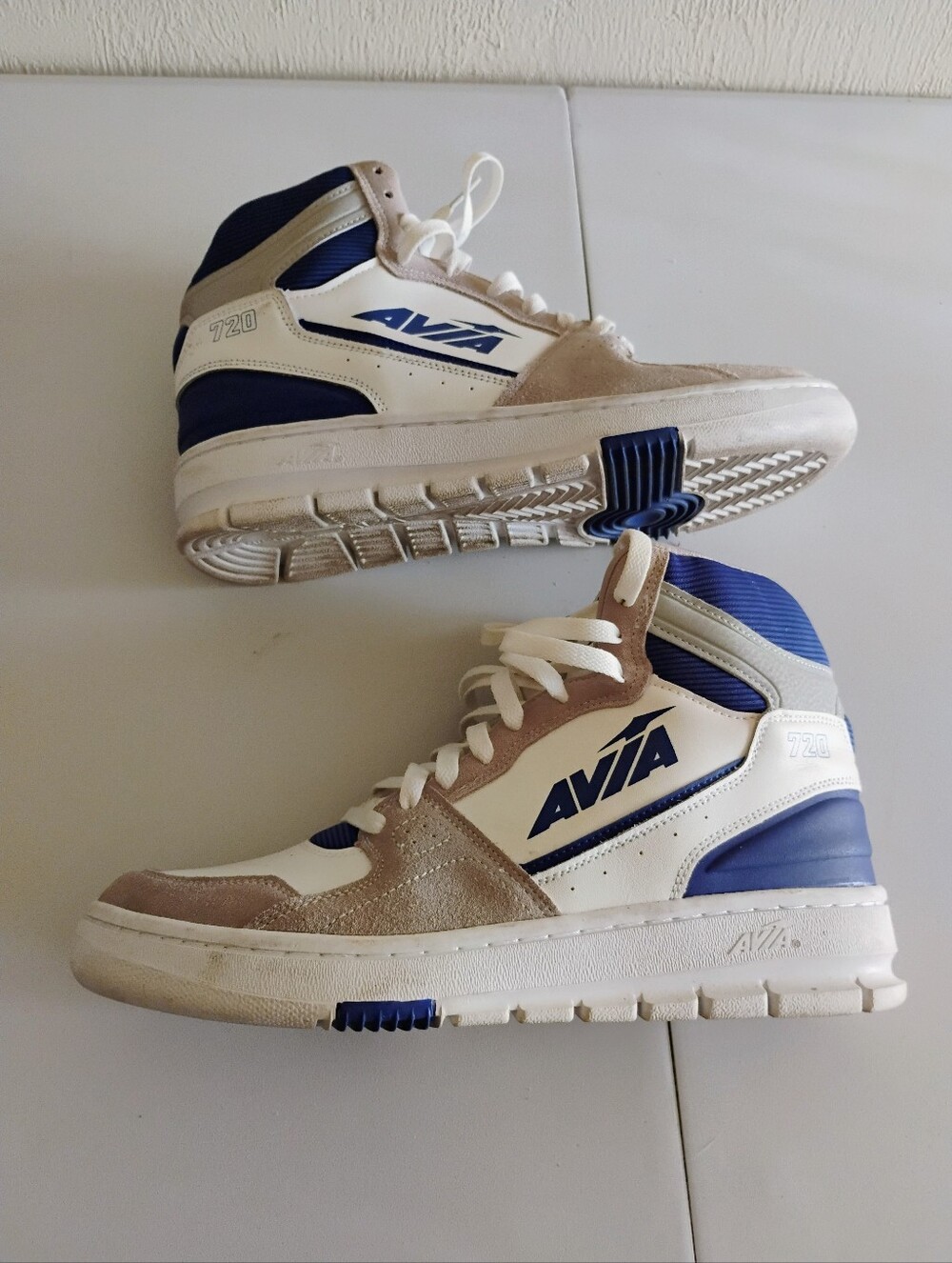 Vintage Avia 720 High Top Sneakers Blue White Retro Basketball Men 11 - Picture 8 of 12